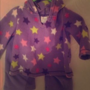 Children’s place set. Fleece. GUC